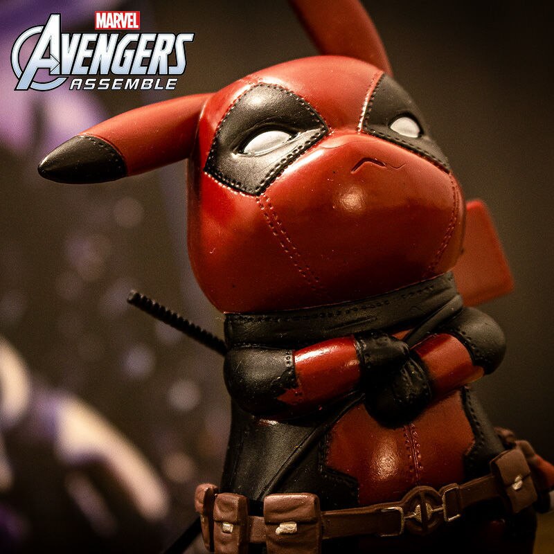 Pokemon Pikachu figura de acción Cos Marvel Dead Pool Anime muñecas decoración colección juguetes regalos para niños