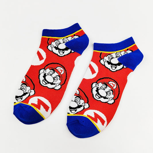 Super Mario Bros juego dibujos animados Odyssey Yoshi Anime calcetines figuras de acción juguetes niños Cosplay niños Kawaii cumpleaños Navidad juguete para regalo